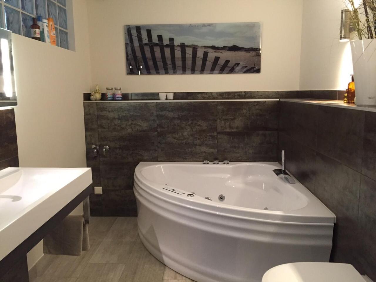 Fewo Mit Garten, Kamin U. Whirlpool เบอร์ลิน ภายนอก รูปภาพ